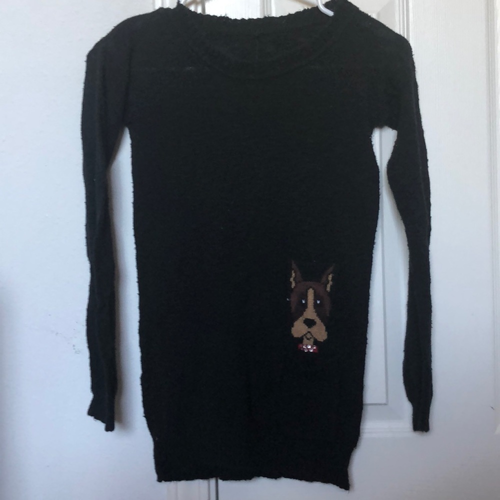 Black Sweater with dog pocket - Picture 1 of 2